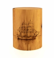 Holzurne Windjammer