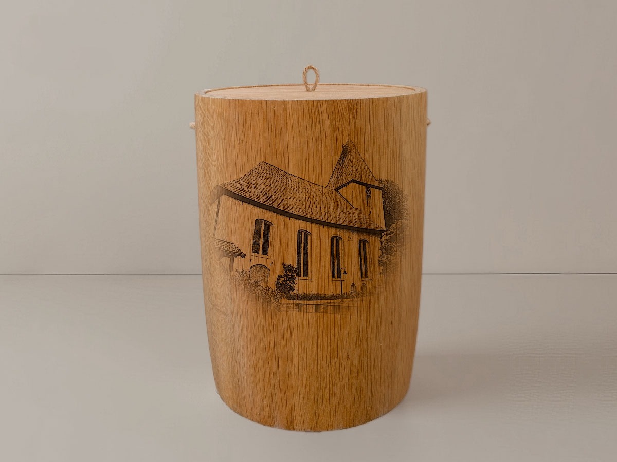 Hambergen Kirche – Urne aus Eiche