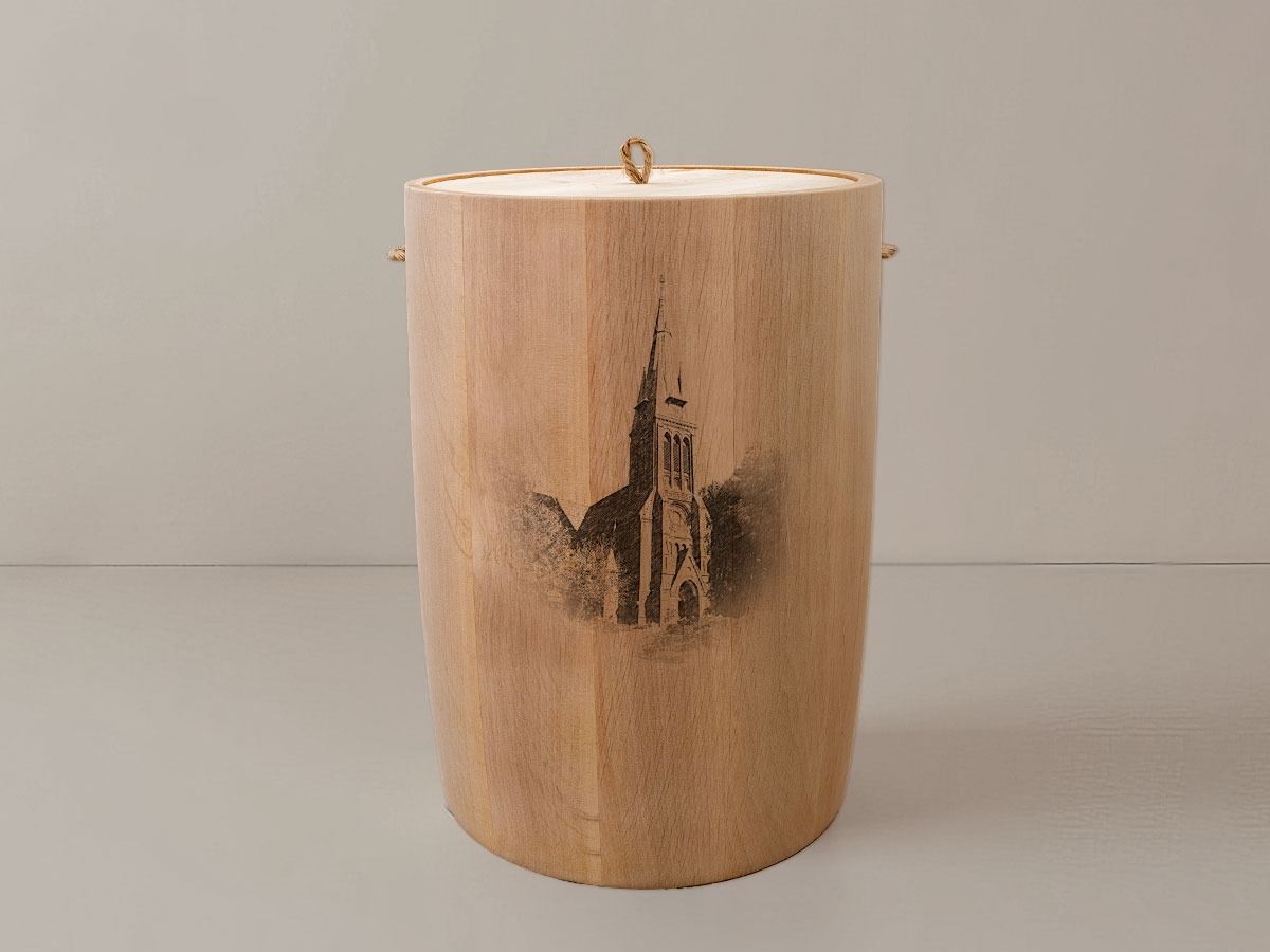 Bremen Blumenthal Kirche – Urne aus Erle
