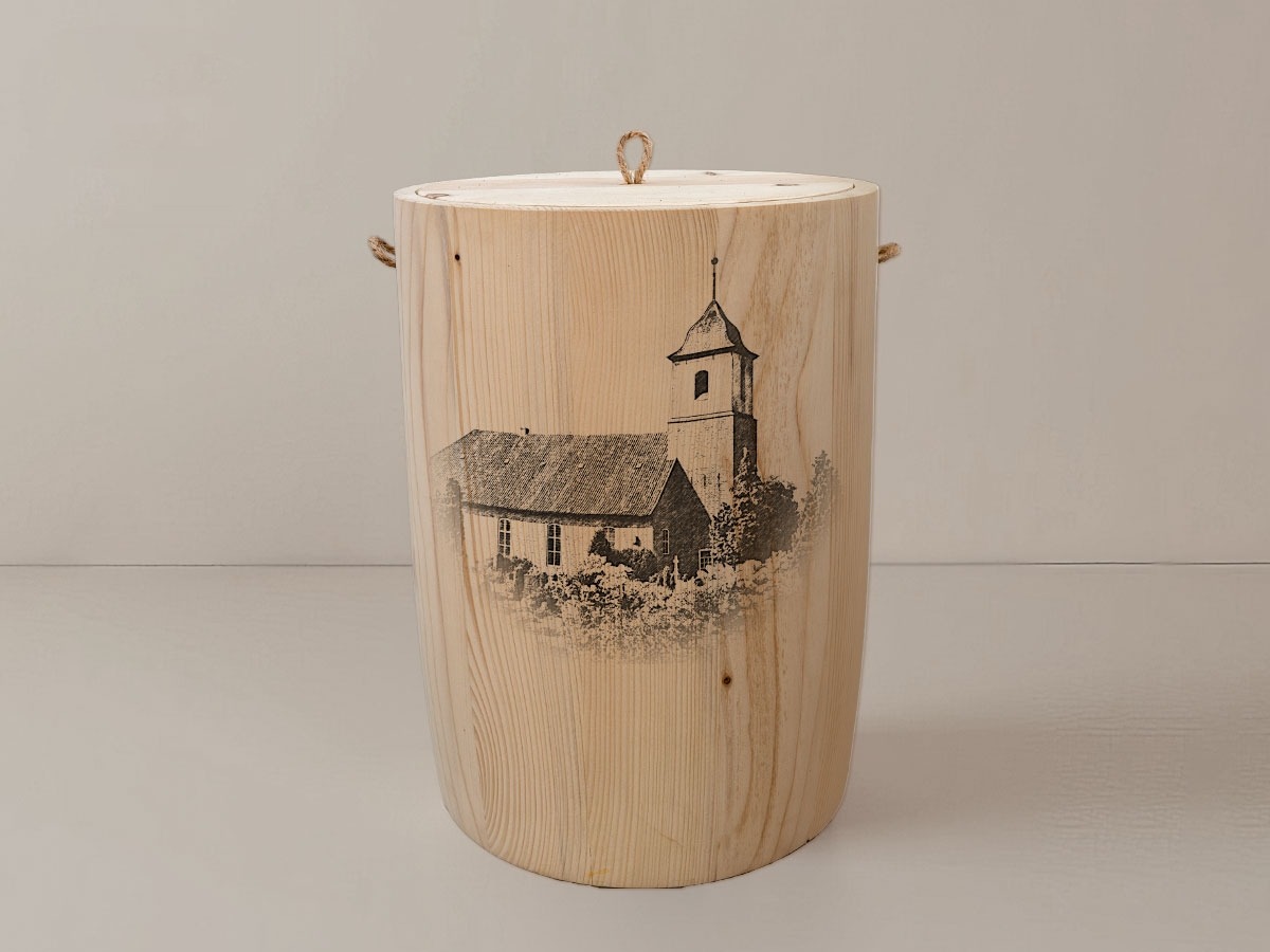 Worpswede Kirche – Urne aus Fichte