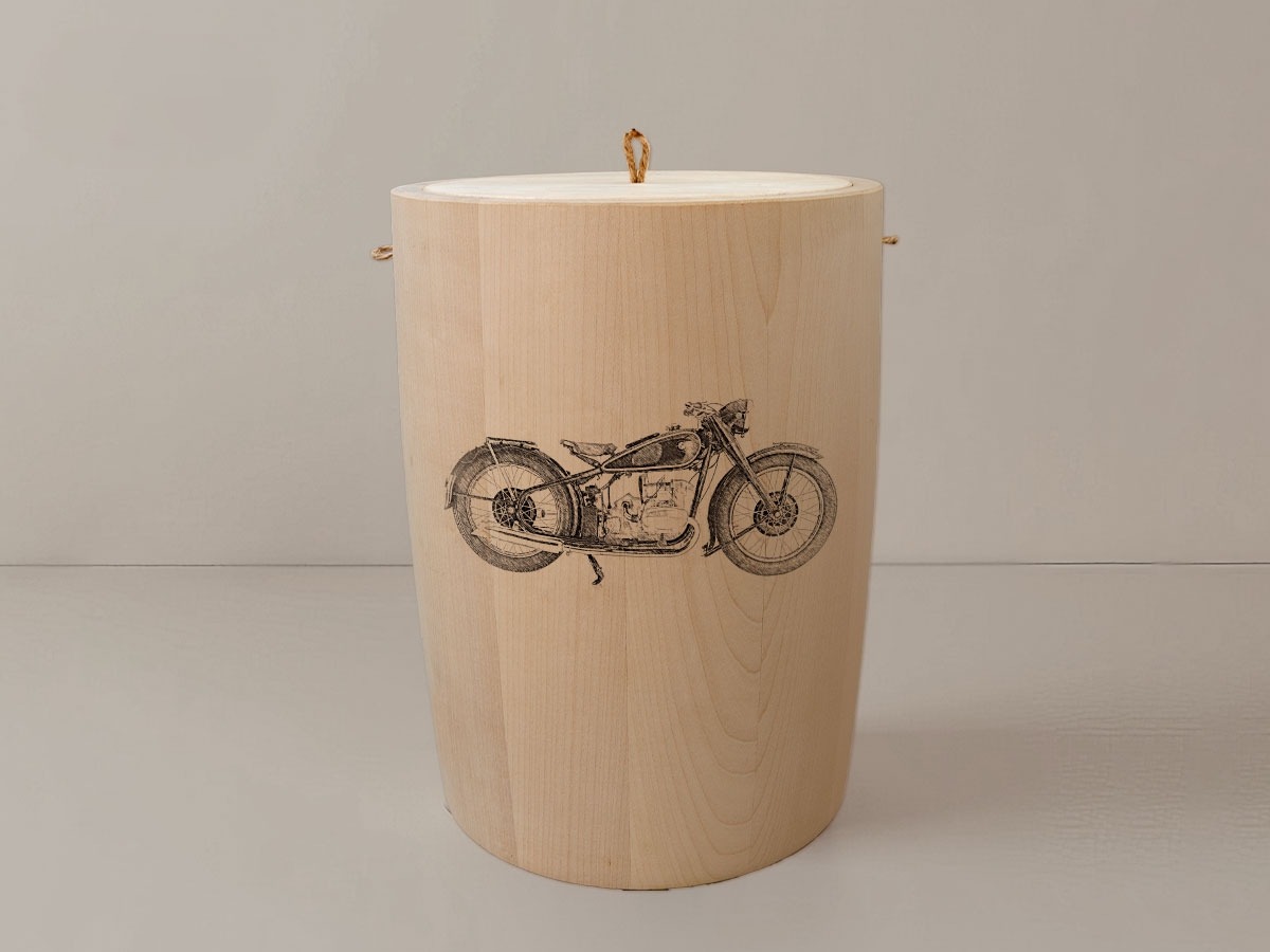 Motorrad Oldtimer – Urne aus Ahorn