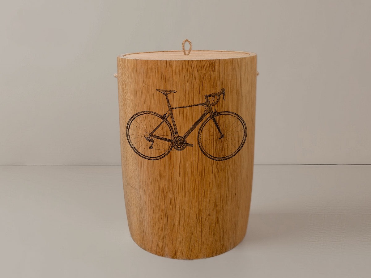 Rennrad – Urne aus Eiche