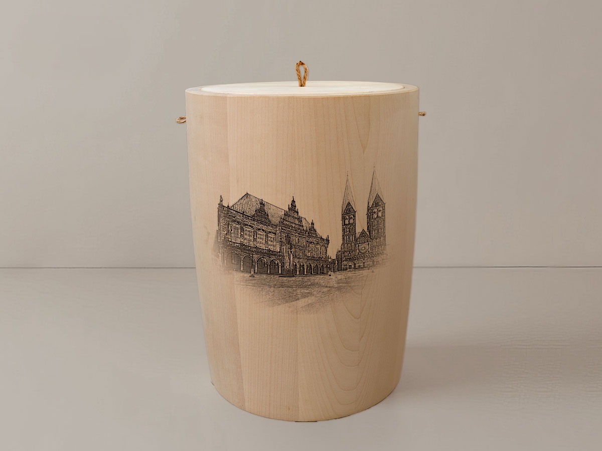 Bremen Dom und Rathaus – Urne aus Ahorn