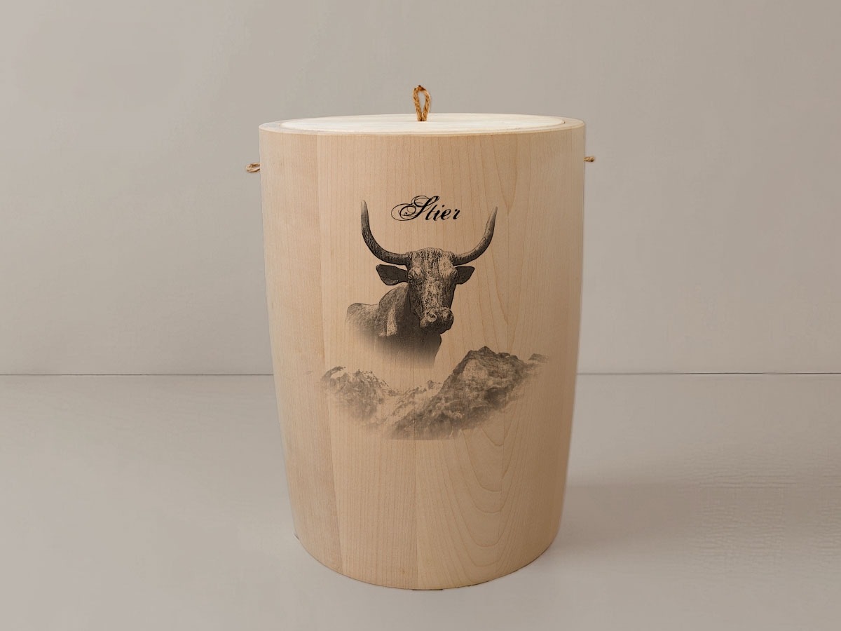 Sternzeichen Stier – Urne aus Ahorn
