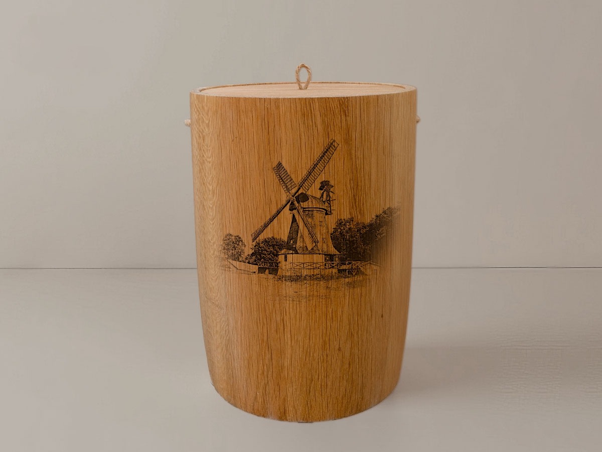 Worpswede Mühle – Urne aus Eiche