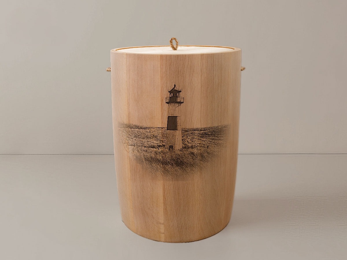 Leuchtturm Sylt List Ost – Urne aus Erle