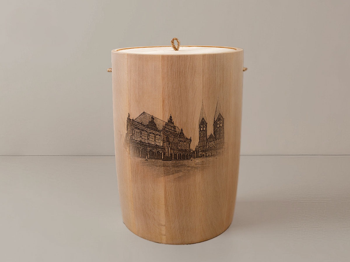 Bremen Dom und Rathaus – Urne aus Erle