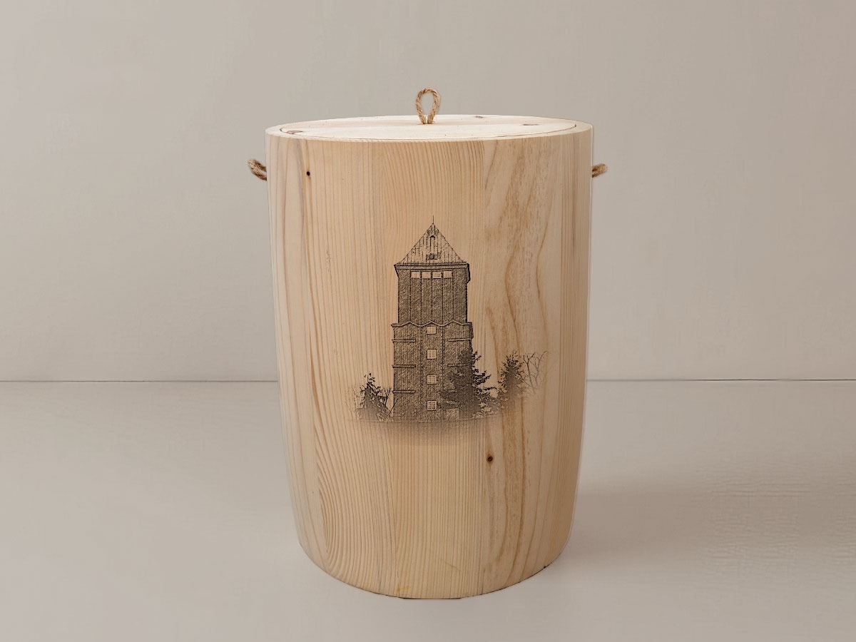Bremen Blumenthal Wasserturm – Urne aus Fichte